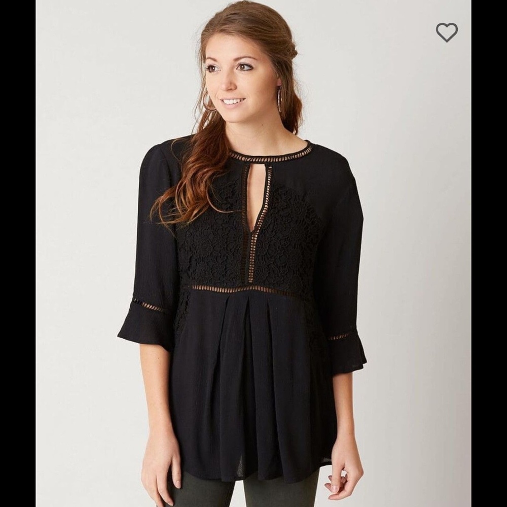 Buckle Bke Boutique Crochet Top XS